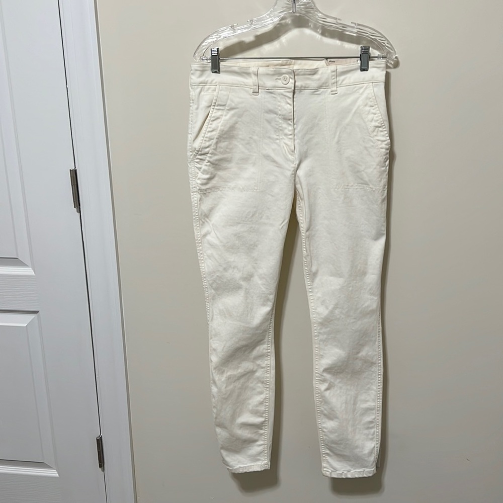 LOFT Women’s Skinny (Straight through the hip) Colored Jeans / NWT / Size 8